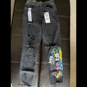The mom jean 5/27 NWT